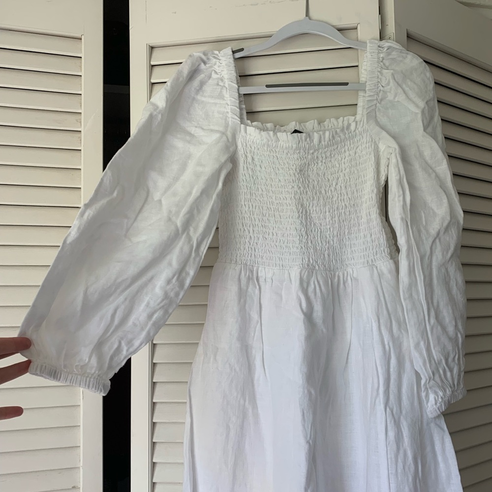 NWOT white smocked linen midi dress with square neck and side slit - Picture 2 of 6